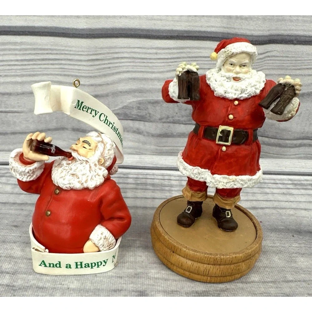 VINTAGE COCA‎ COLA SANTA CLAUS CHRISTMAS ORNAMENT & WILLITTS GALLERIES FIGURINE